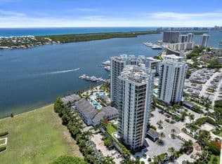 3-bedroom Condo — 1 Water Club Way #604, North Palm Beach, 33408