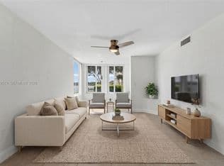 2-bedroom Condo — 2841 N Oakland Forest Dr APT 110, Fort Lauderdale, 33309