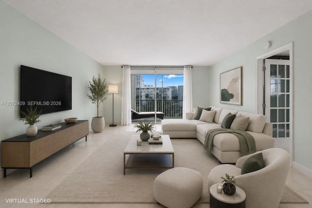 2+1 Condo — 2903 Point East Dr APT K414