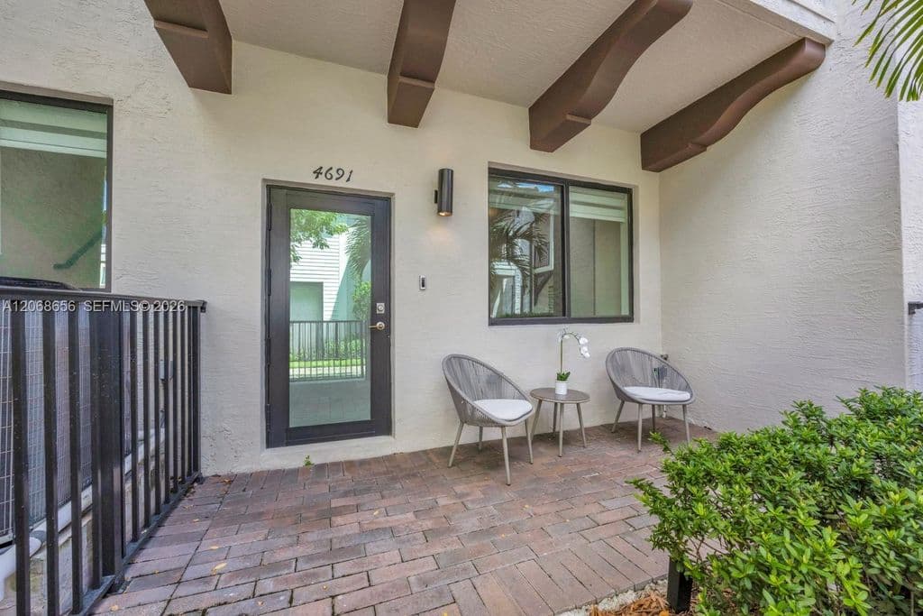 3-bedroom Property — 4691 NW 83rd Pkwy