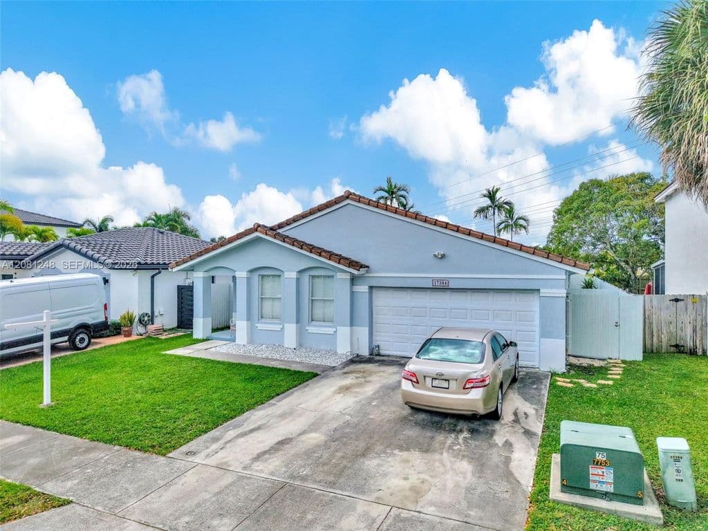 4-bedroom Single-Family Home — 17384 SW 138th Ct