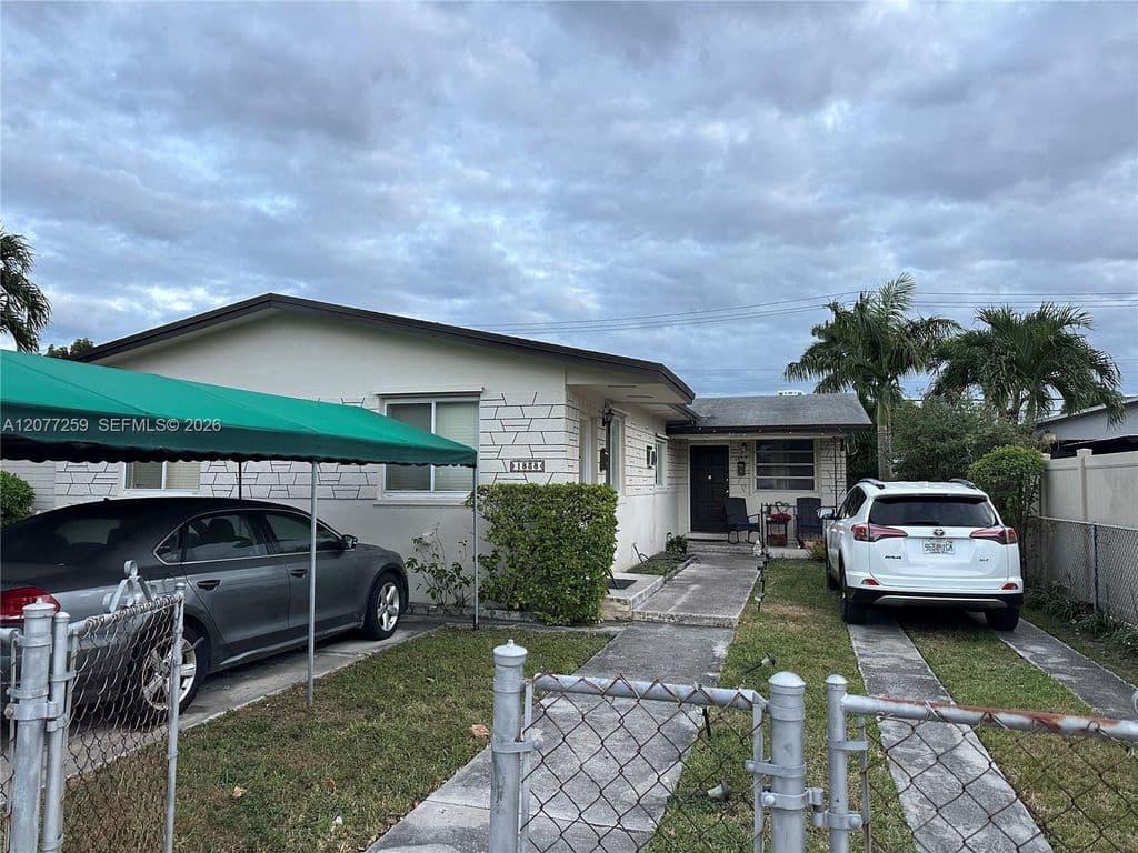 5+1 Mülk — 1838 NW 18th St