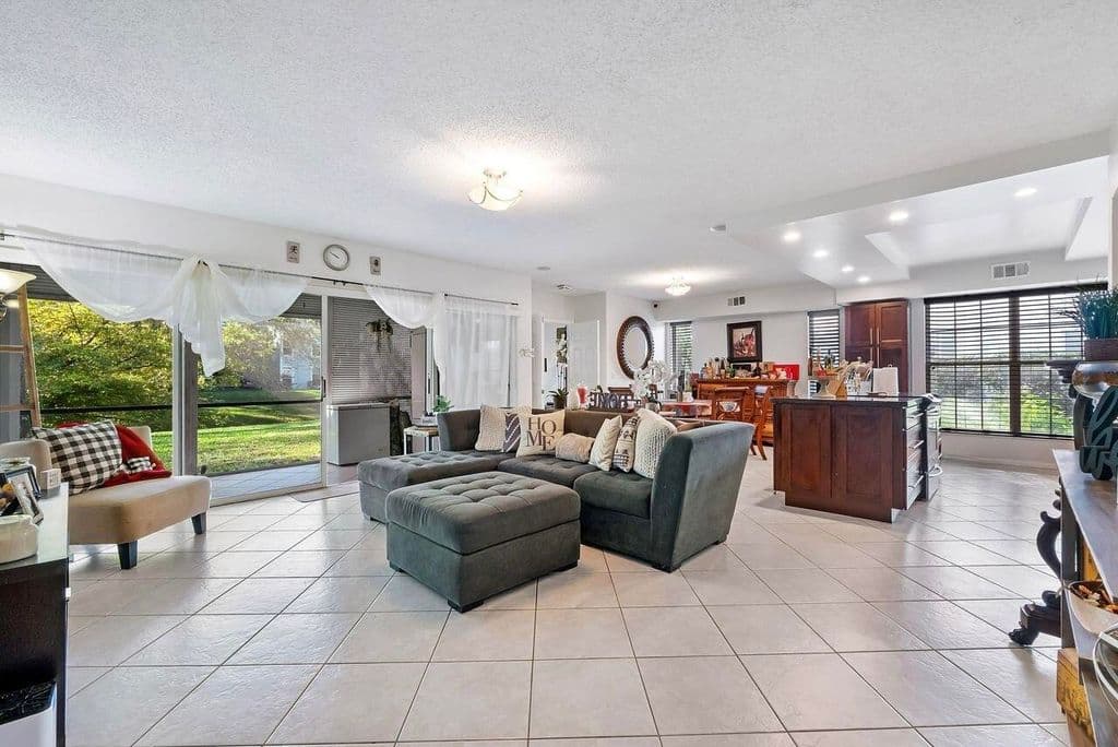 3-bedroom Condo — 6237 Old Court Road #104