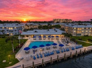 2+1 Condo — 18 COLONIAL CLUB Drive #200, Boynton Beach, 33435