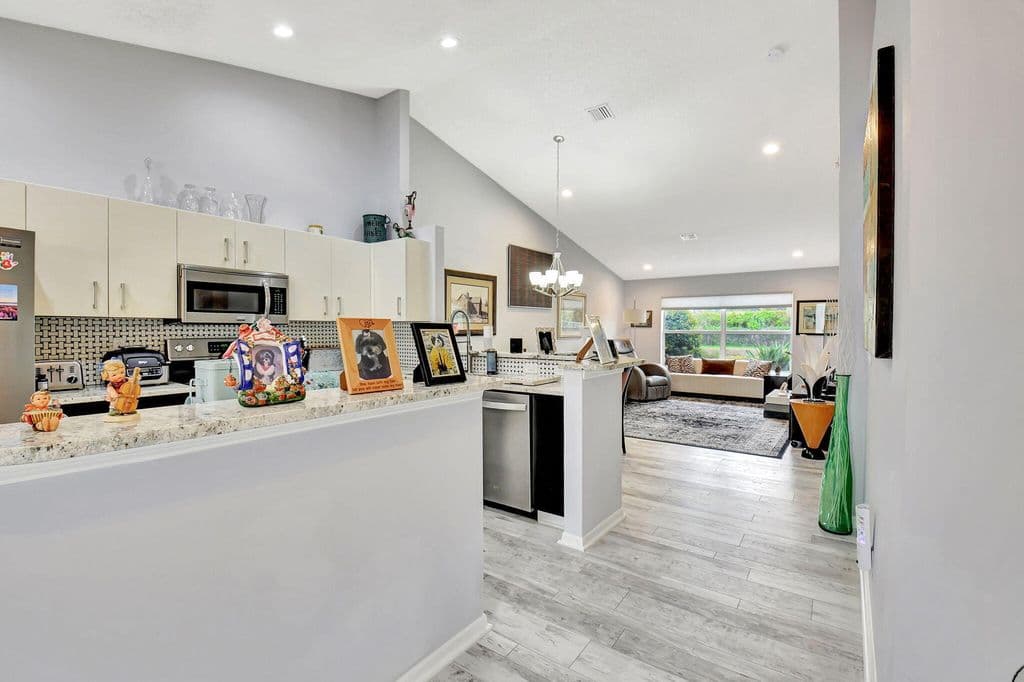2+1 Müstakil ev — 6078 Lake Hibiscus Drive