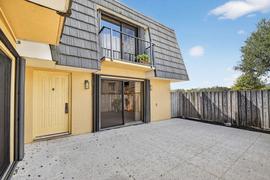 2+1 Mülk — 4210 42nd Way