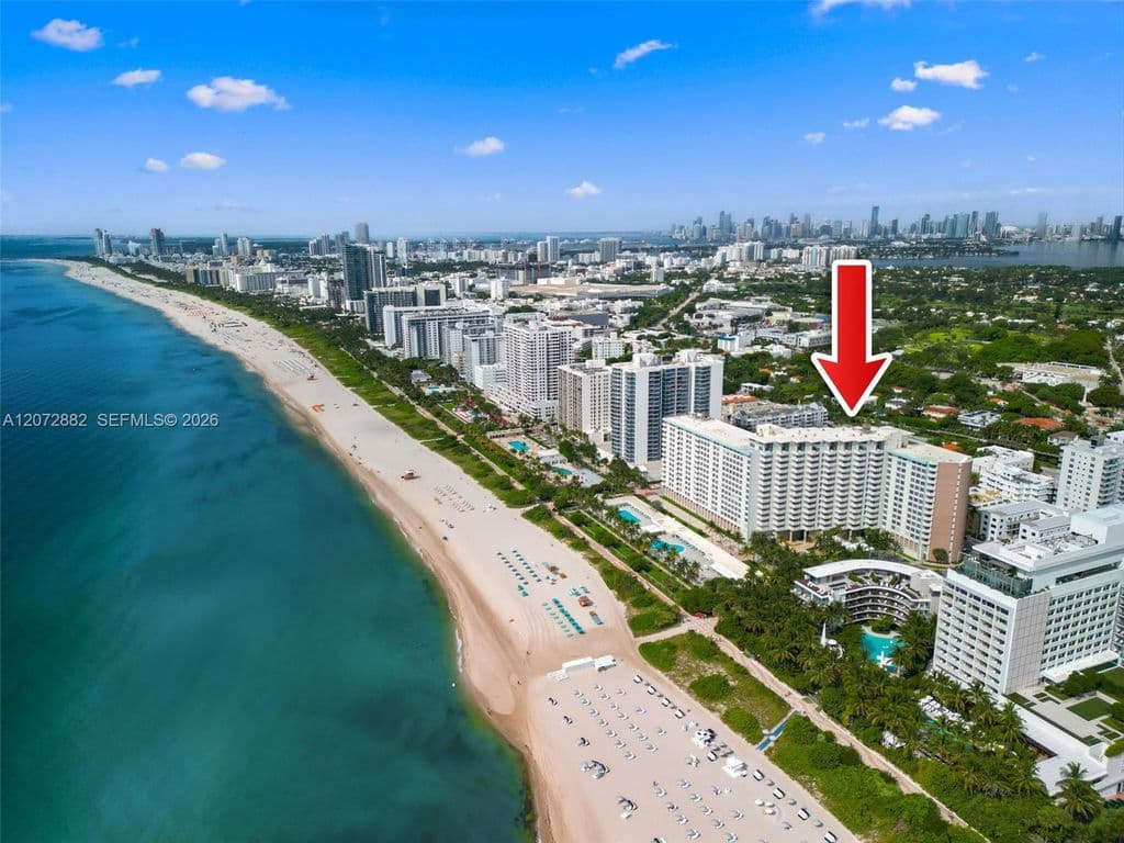 1-bedroom Condo — 2899 Collins Ave APT 1624