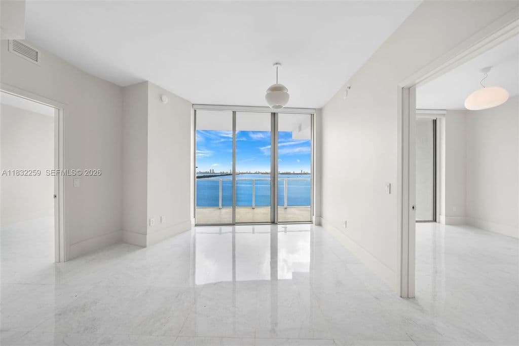 2+1 Condo — 2900 NE 7th Ave Unit 1603