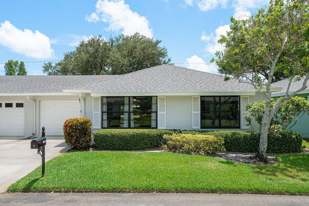 2-bedroom Condo — 9945 PAPAYA TREE Trail #B