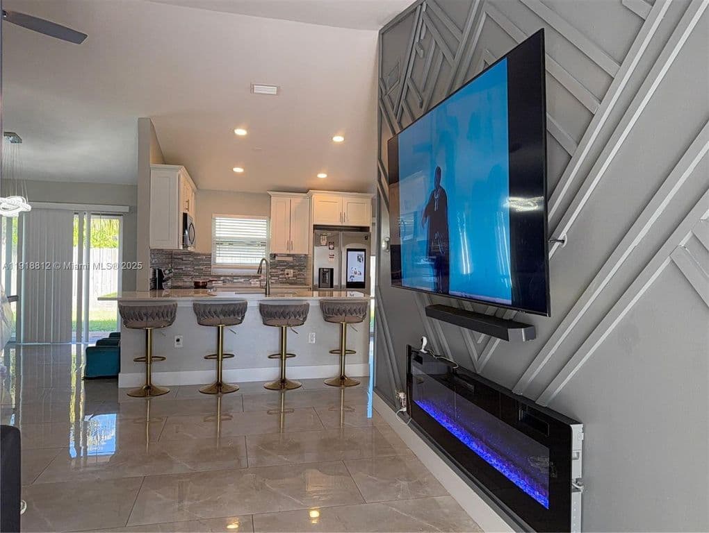 3+1 Müstakil ev — 7523 SW 7th Pl