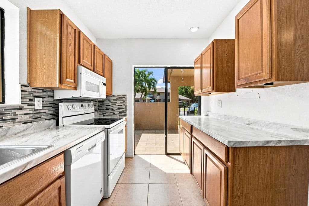 2-bedroom Single-Family Home — 2267 NW 37th Avenue