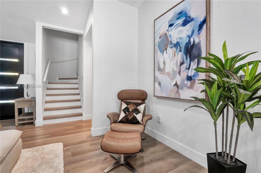 4+1 Müstakil ev — 8265 SW 176th Ter
