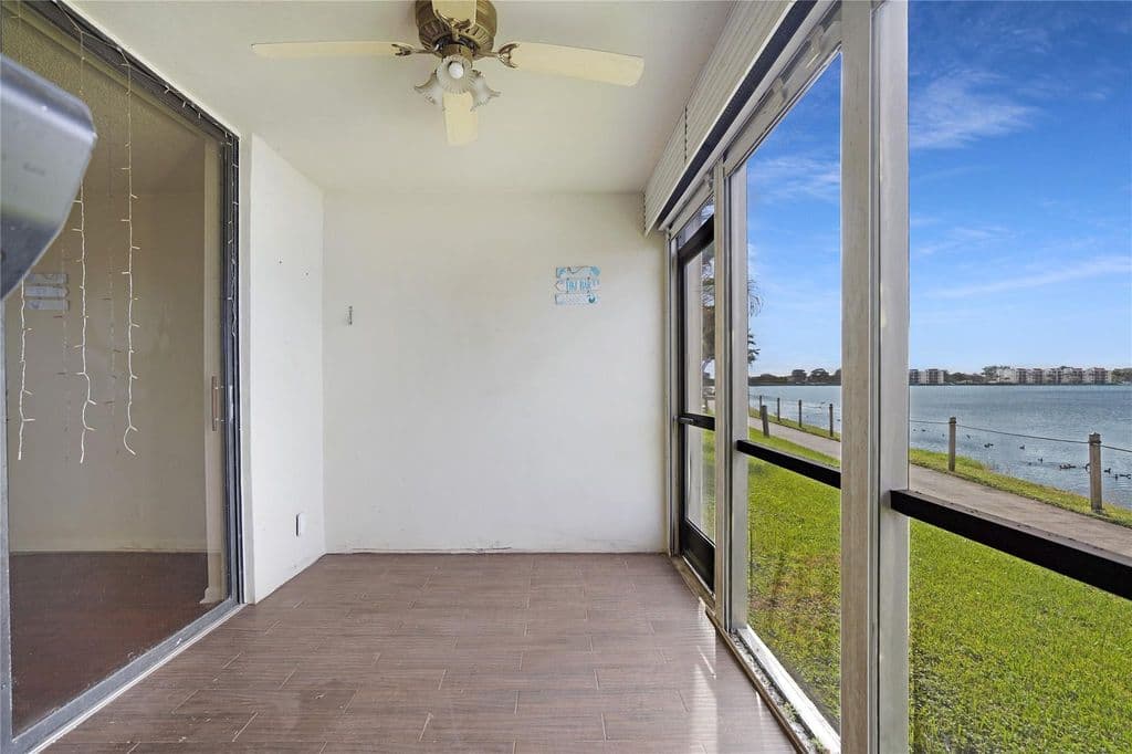 2-bedroom Condo — 109 Lake Emerald Drive #110