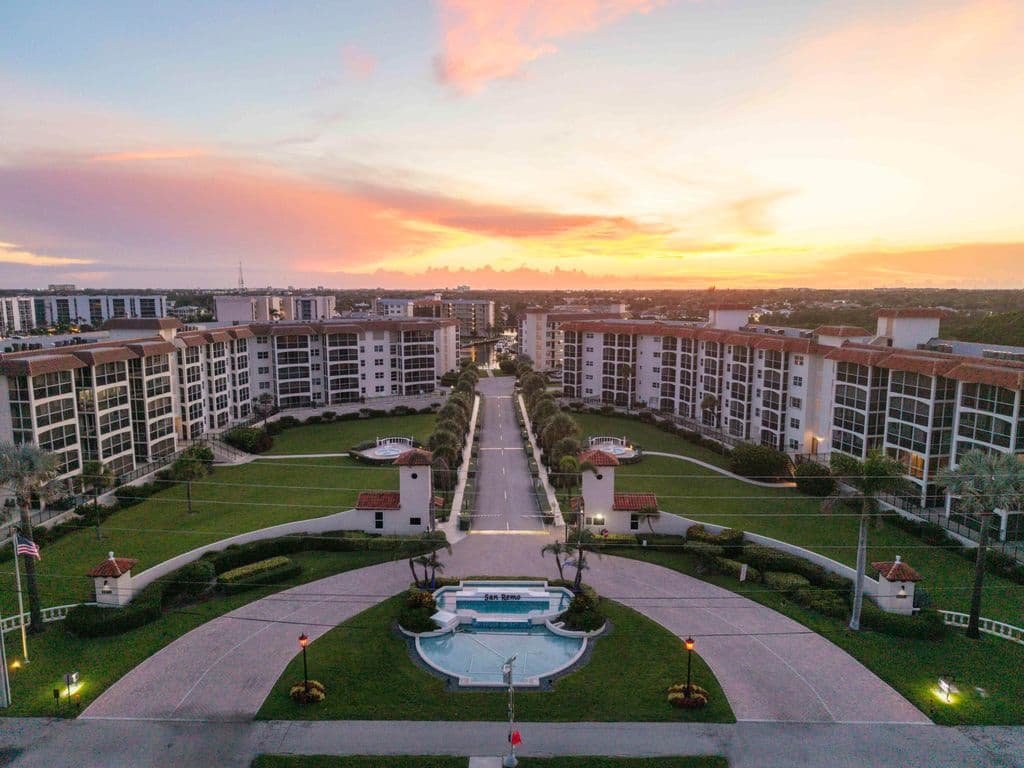 3+1 Condo — 2871 N OCEAN Boulevard #D406
