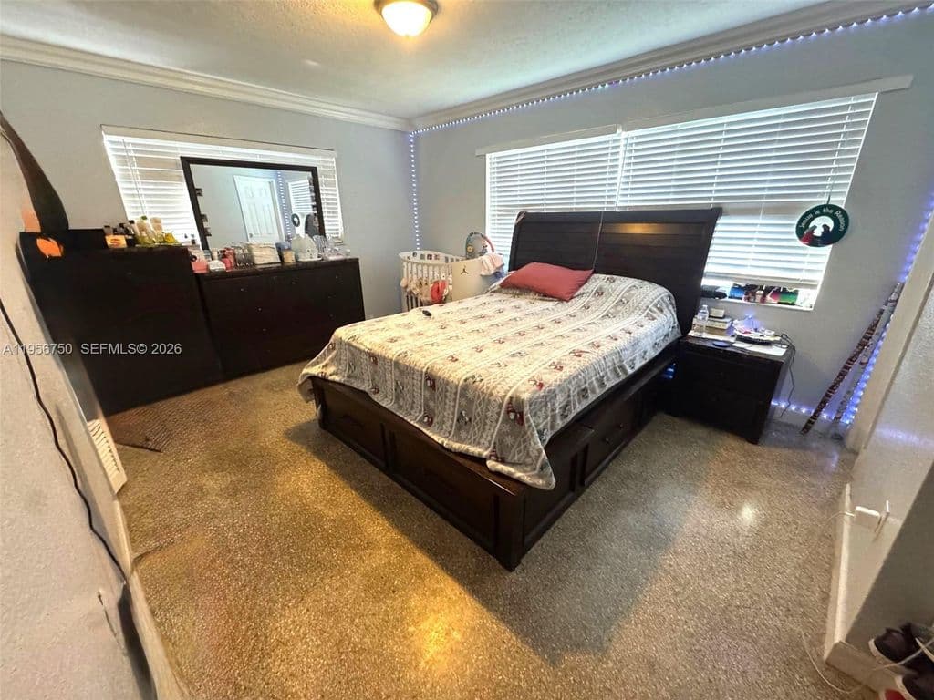 3-bedroom Single-Family Home — 19521 NW 38th Ave
