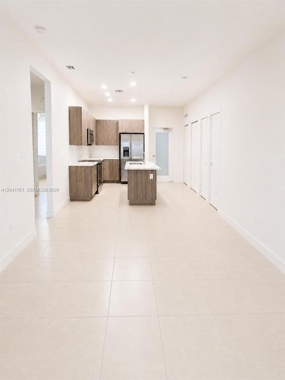 3+1 Condo — 4636 NW 84th Ave #45