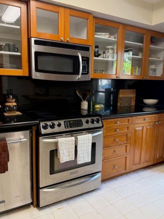 3+1 Condo — 1700 Presidential Way #103