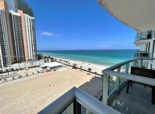 1-bedroom Condo — 18683 Collins Ave #1206, North Miami Beach, 33160