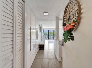 2+1 Condo — 1101 River Reach Drive #205, Fort Lauderdale, 33315
