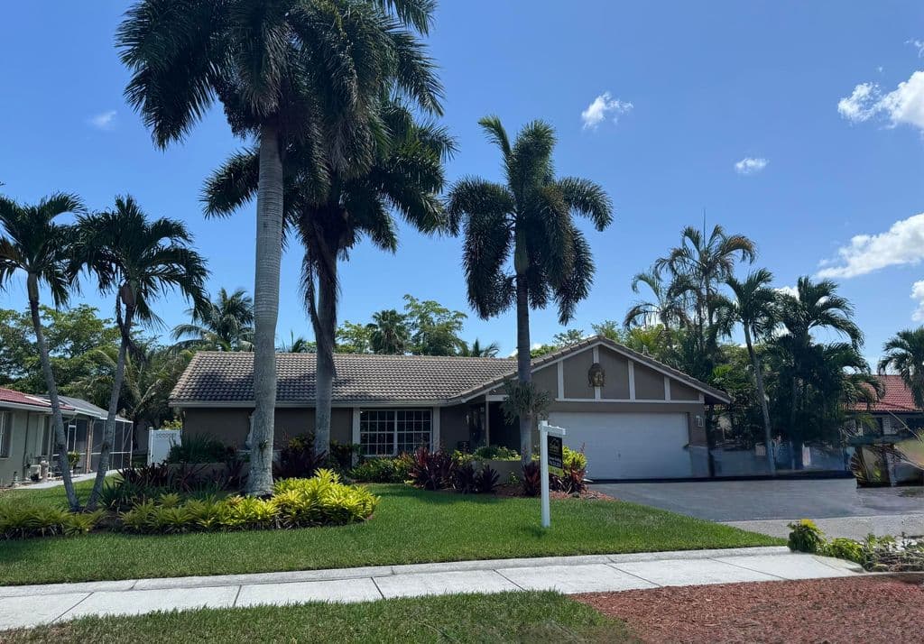 3-bedroom Single-Family Home — 11954 NW 24th Street