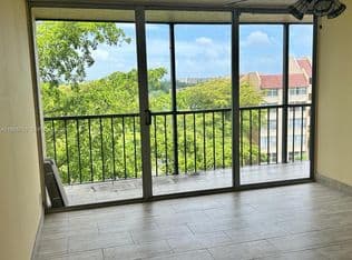 1+1 Condo — 3771 Environ Blvd APT 650, Lauderhill, 33319