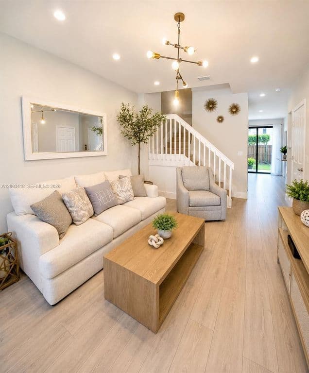 3+1 Mülk — 4261 SW 164th Ct