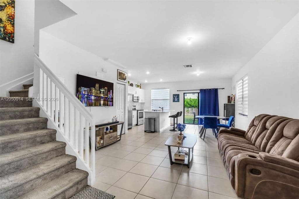 3-bedroom Property — 25500 SW 108th Ave