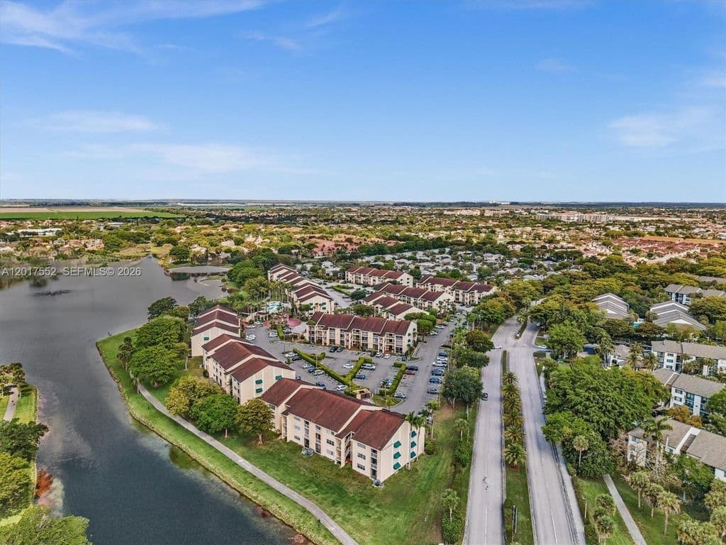 2+1 Condo — 15320 SW 106th Ter APT 1108