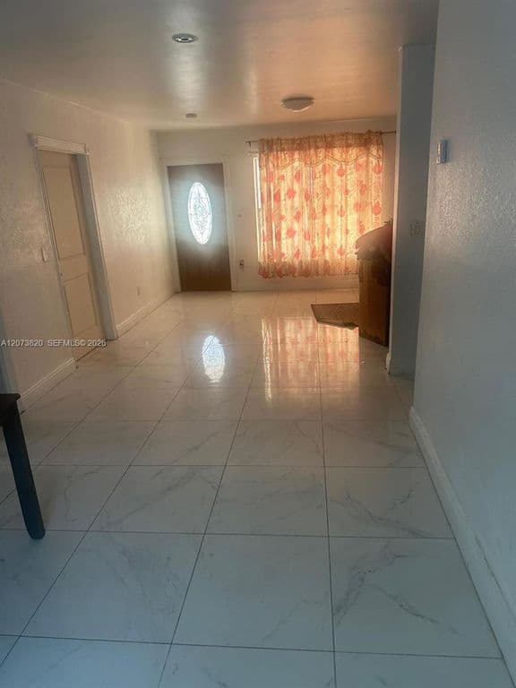 4-bedroom Single-Family Home — 864 NW 116th St