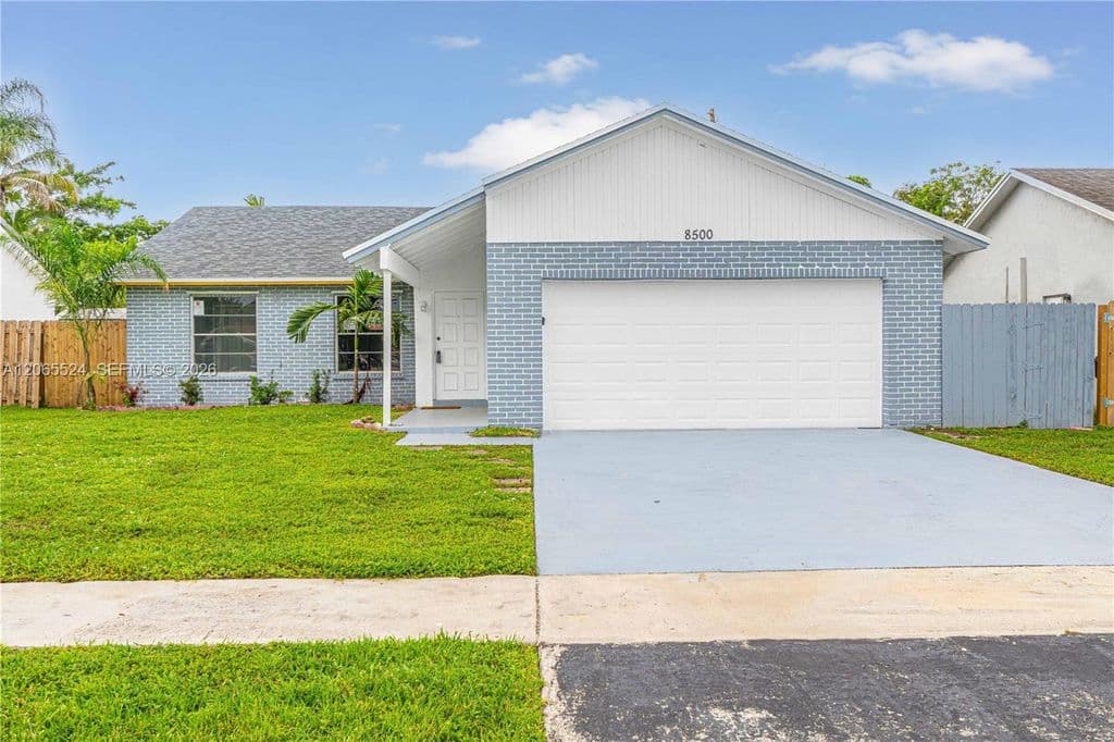 3+1 Müstakil ev — 8500 SW 20th St
