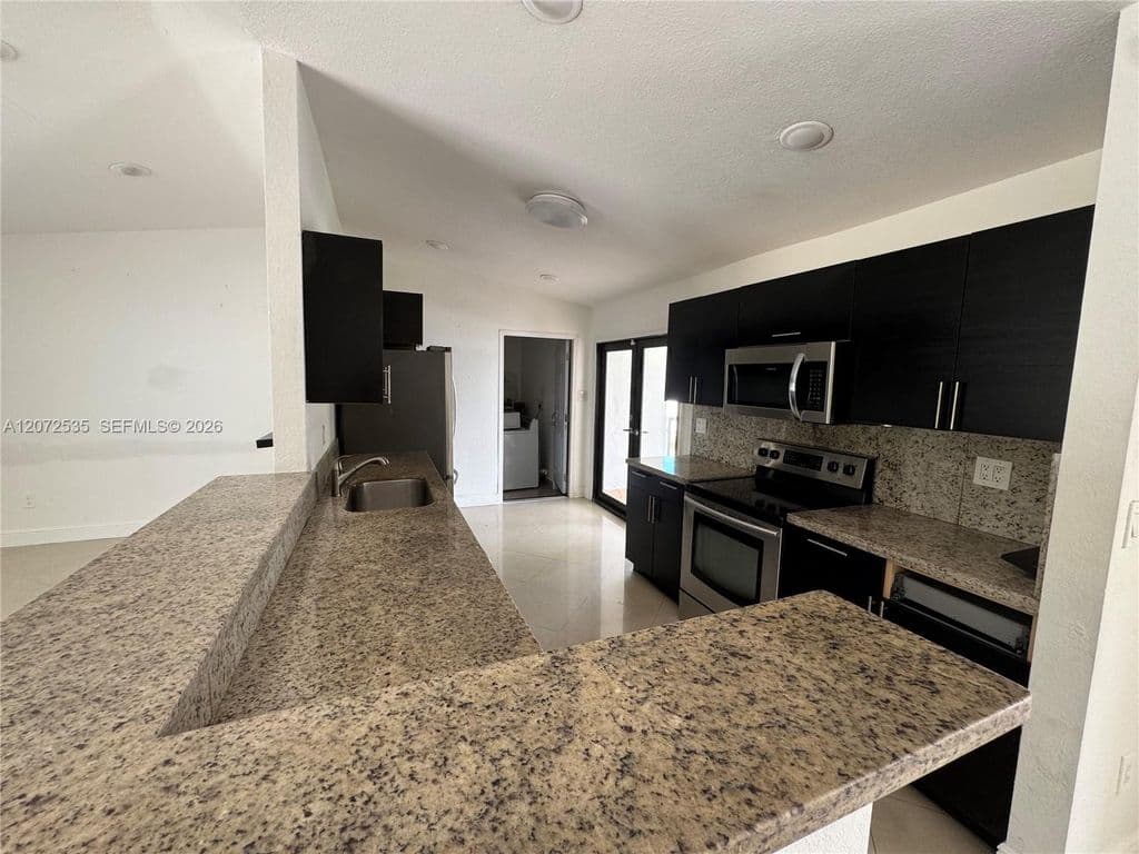 4-bedroom Single-Family Home — 13101 SW 259th St