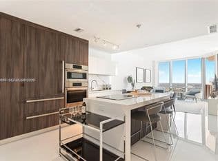 1-bedroom Condo — 851 NE 1st Ave Unit 4106, Miami, 33132