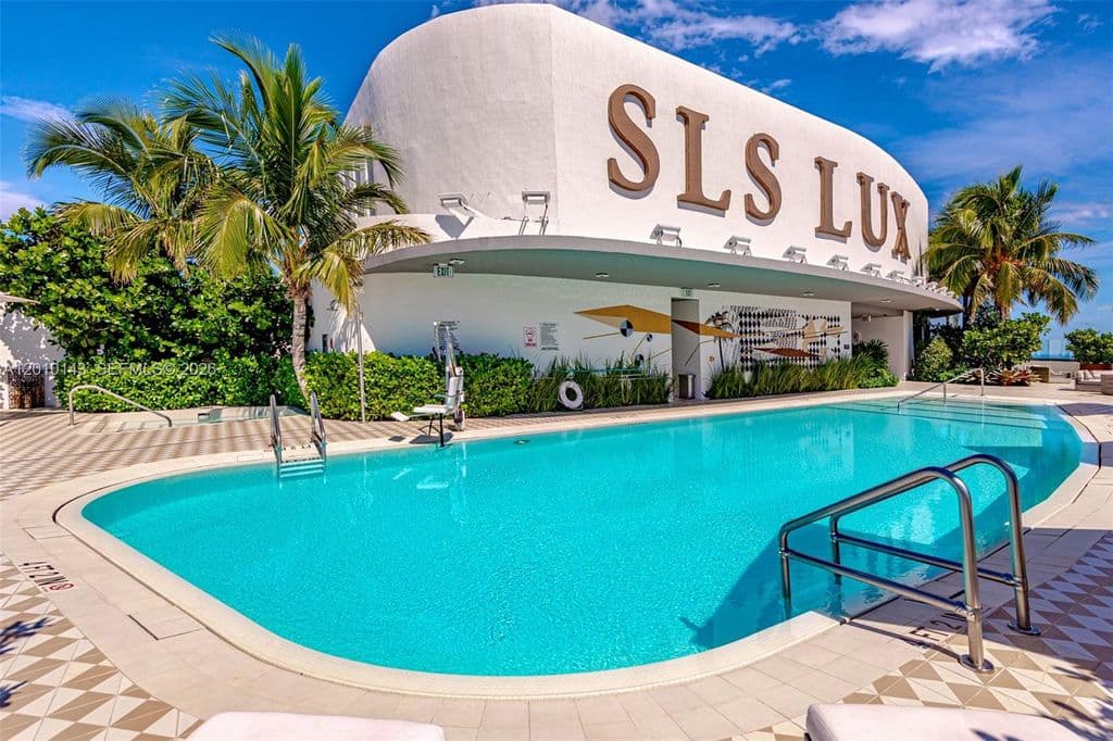 2-bedroom Condo — 801 S Miami Ave Unit 2505