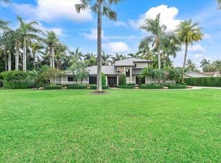 5-bedroom Single-Family Home — 14800 SW 166th St, Miami, 33187