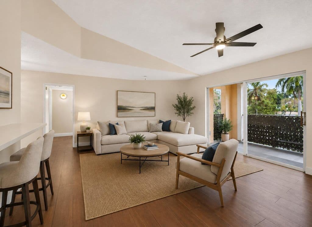 1+1 Condo — 123 Yacht Club Way #307