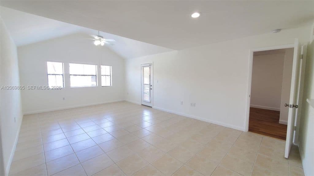 2+1 Mülk — 10500 SW 155th Ct APT 1022