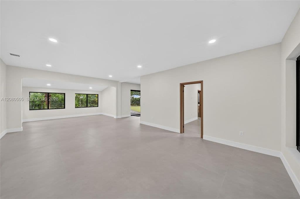 3+1 Müstakil ev — 8230 SW 117th Ter
