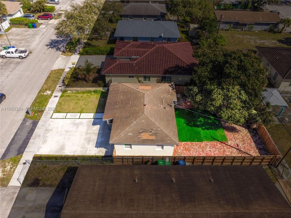 3-bedroom Single-Family Home — 2760 NW 13th Ct
