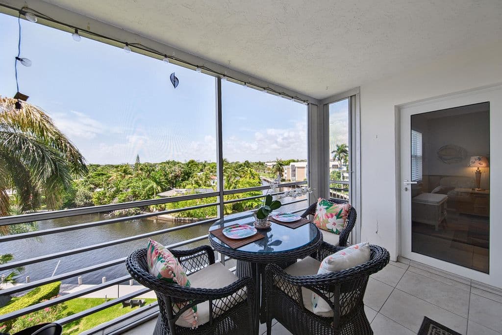 2-bedroom Property — 3010 NE 16th Avenue #502