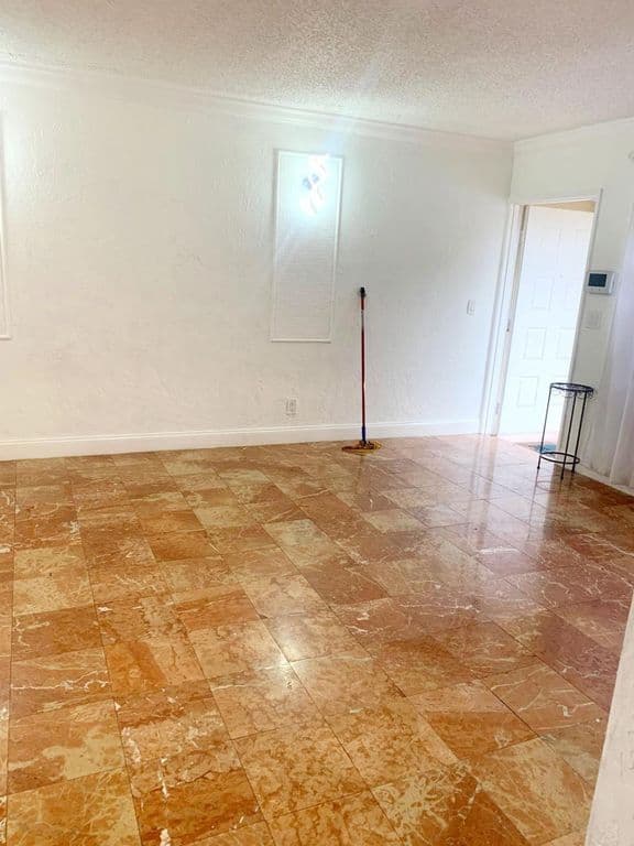 2+1 Condo — 10234 Twin Lakes Drive #16-d