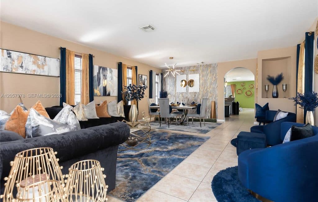 6-bedroom Single-Family Home — 14324 SW 276th Way