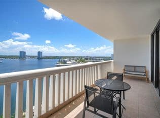 3+1 Condo — 1000 W Island Blvd APT 1206, Aventura, 33160