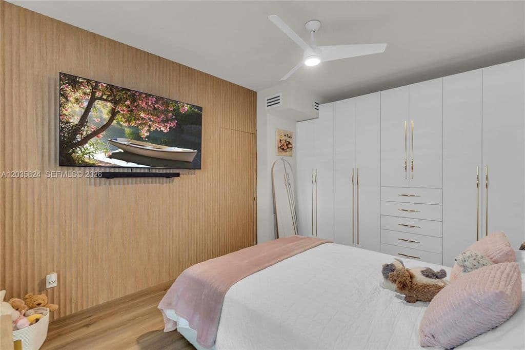 3-bedroom Condo — 10710 NW 66th St APT 104