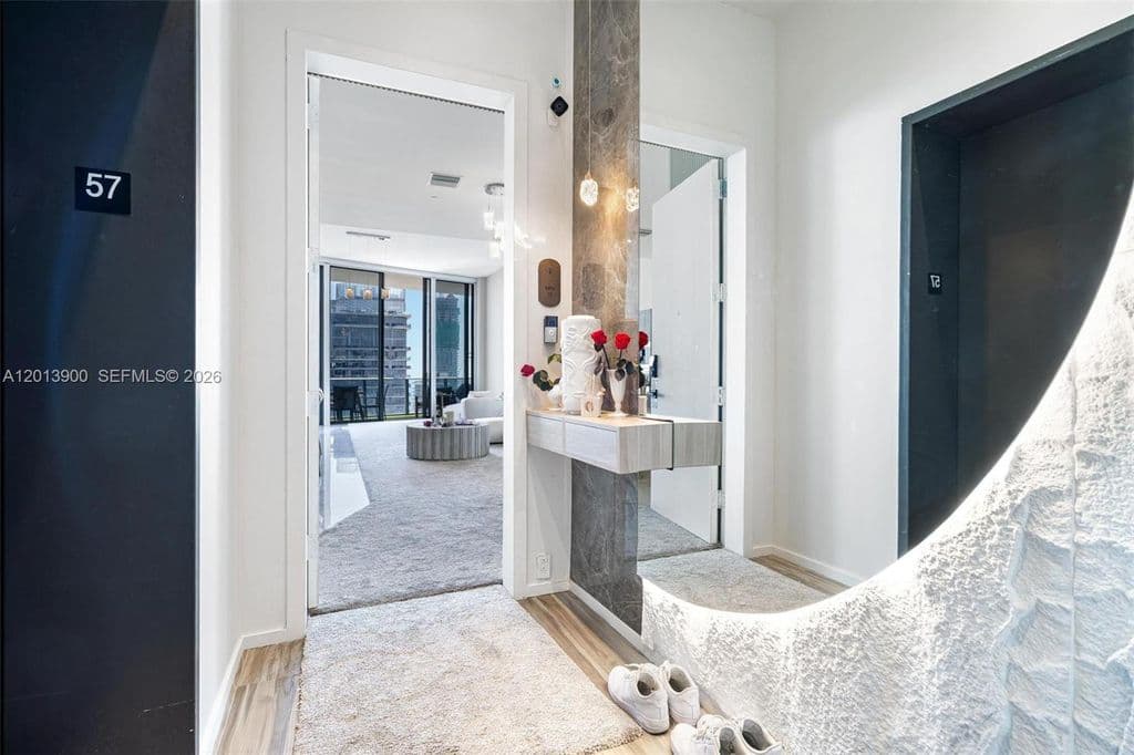 3+1 Condo — 801 S Miami Ave Penthouse 5702