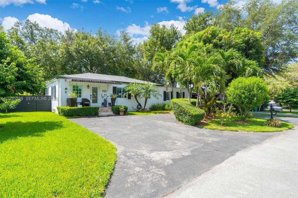 3+1 Müstakil ev — 7340 SW 18th Street Rd