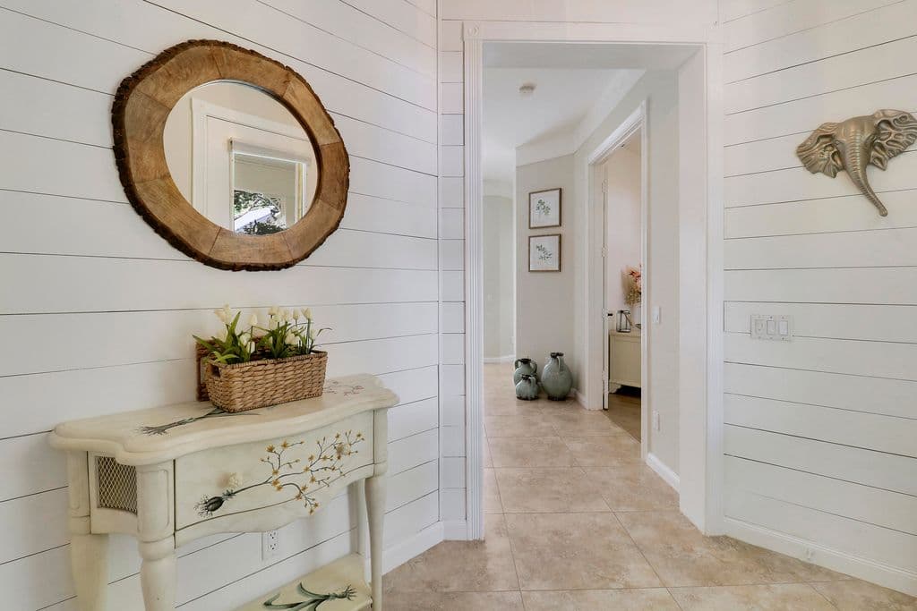3-bedroom Single-Family Home — 511 SWEET BAY Circle