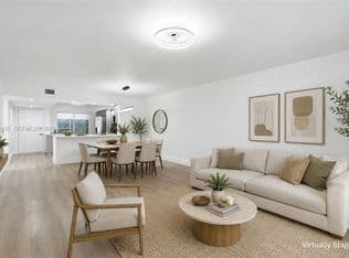 2+1 Condo — 300 SW 130th Ter APT 110B, Pembroke Pines, 33027