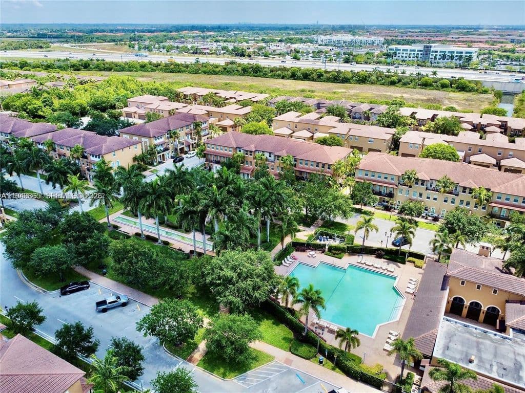 3-bedroom Property — 14615 SW 14th St #14615