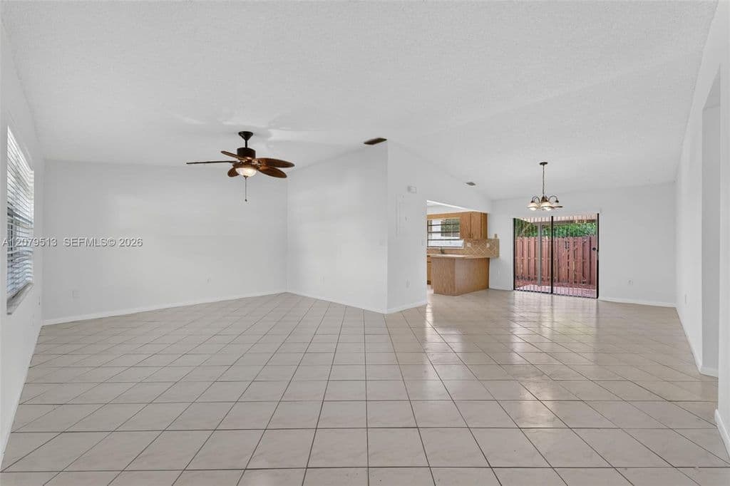 2-bedroom Single-Family Home — 5736 SW 112th Ter