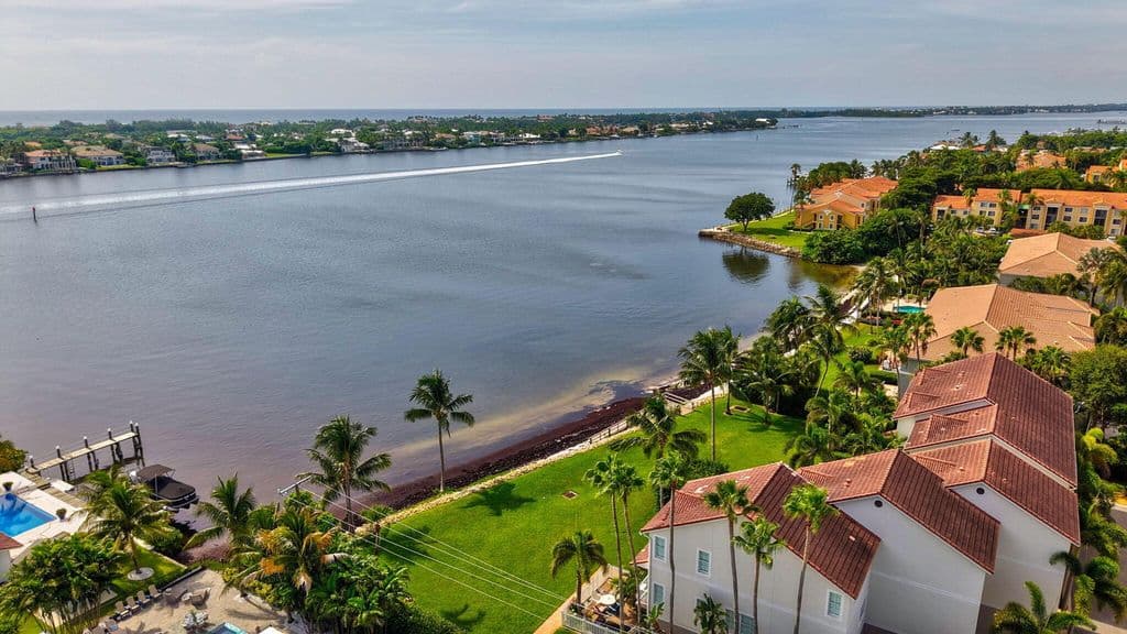 3-bedroom Property — 116 OCEAN CAY Way